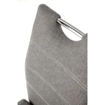 Kuhinjski stol CHIBA . Kuhinjski stol CHIBA je kvaliteten stilski stol, ki popestri vsako jedilnico. Podnožje je izdelano iz kovine v krom barvi. Sedišče in