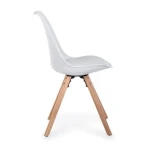 Kuhinjski stol NEW TREND bel . Kuhinjski stol NEW TREND bel ima noge iz bukovega lesa, sedalni del ter naslon pa sta iz plastike. Sedalni del je oblazinjen z