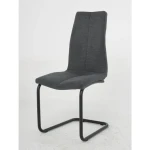 Kuhinjski stol OLAF temno siv . Kuhinjski stol OLAF temno siv je odlična rešitev za kombiniranje v minimalističen ali industrijski stil prostora.