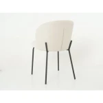 Kuhinjski stol TOMY . Kuhinjski stol TOMY je oblazinjen v kvalitetni beige tkanini. Močna stabilna kovinska konstrukcija mu zagotavlja vzdržljivost ter