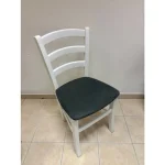 Kuhinjski stol VENEZIA bela . Kuhinjski stol VENEZIA bela je izdelan iz kakovostnega masivnega bukovega lesa, ki zagotavlja stabilnost in trpežnost. Na voljo