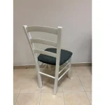 Kuhinjski stol VENEZIA bela . Kuhinjski stol VENEZIA bela je izdelan iz kakovostnega masivnega bukovega lesa, ki zagotavlja stabilnost in trpežnost. Na voljo