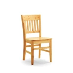 Kuhinjski stol VERA . Kuhinjski stol VERA je elegantno izdelan stol iz masivnega smrekovega lesa, ki v vsak prostor vnese toplino. Zaradi svoje robustne ter