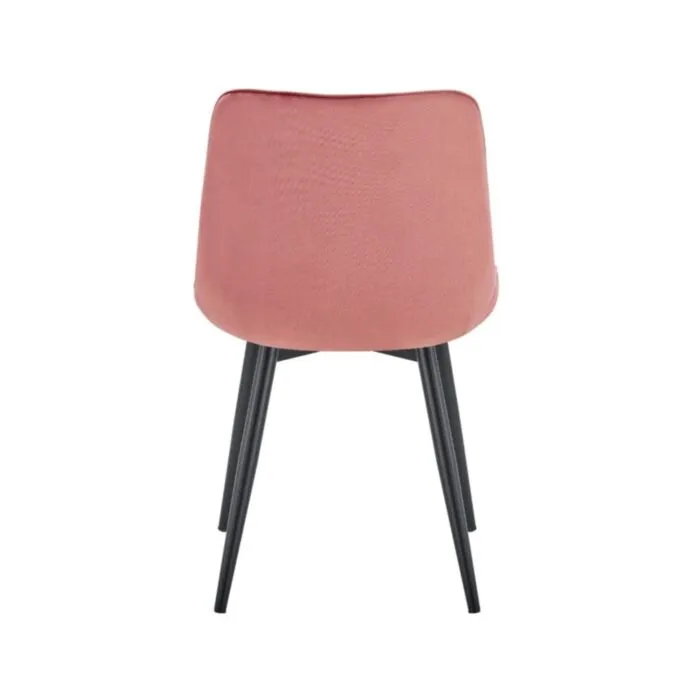 Kuhinjski stol VIKA roza Kuhinjski stol VIKA roza . Kuhinjski stol VIKA velvet roza je odlična rešitev za kombiniranje v minimalističen ali industrijski stil prostora. Kombinacija