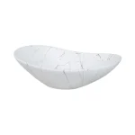 Nadpultni kopalniški umivalnik MERI je narejen iz keramike v beli mat barvi z vzorcom marmorja. Vsaki kopalnici bo dodal izgled elegance ter modernosti.