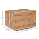 Nočna omarica 2C ARON . Nočna omarica 2C ARON je narejena iz lesa in ima nepravilne robe (učinek živega lesa). Ker se les obdeluje ročno, so oblike in