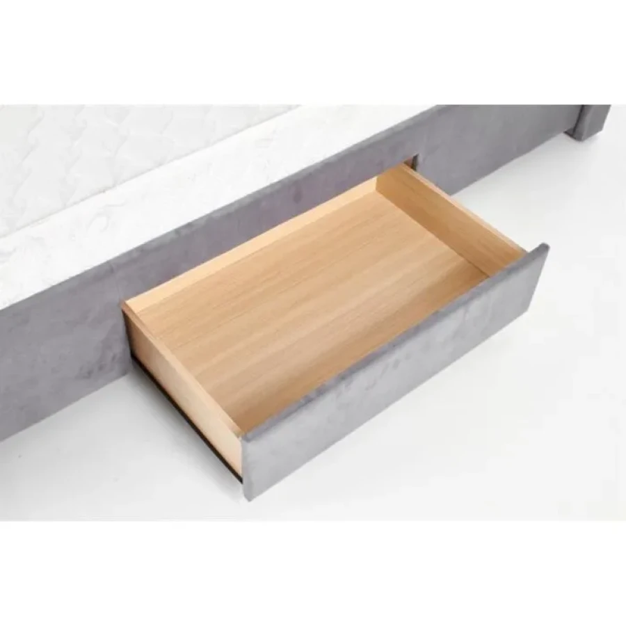 Oblazinjena postelja BRINA2 160x200 . Kvalitetna postelja BRINA2 160x200 vam bo zagotovila miren spanec. Narejena v kvalitetnem blagu in iz masivinega lesa.