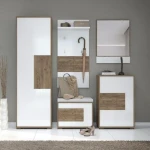 Ogledalo za predsobo VIŠNJA . Ogledalo VIŠNJA pravokotne oblike z lesenim okvirjem. Dobavljivo je v hrast / bela visoki sijaj barvi. Dimenzije: - Š: 63 cm x