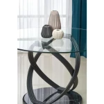 Okrogla miza PTICA . Okrogla miza PTICA je atraktivna in sodobna miza iz stekla. Podnožje je iz kvalitetne kovine v črni barvi. Dimenzije: - Fi122 x V: 77 cm