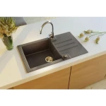 Pomivalno korito R130 . Pomivalno korito R130 je narejeno iz granitala. Korito je vgradno. . Minimalna širina omarice je 60 cm. Postavitev kotrita je