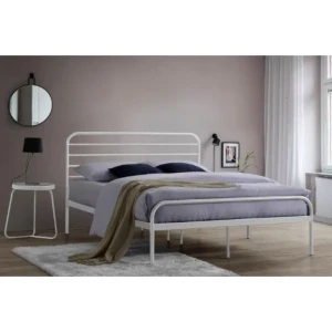 Postelja BOLOGNA 140 x 200 BELA . Postelja BOLOGNA je dimenzije 140 x 200. Ima kovinski okvir v beli barvi. Barva: - Bela Material: - Kovina Dimenzije: -