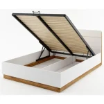 Postelja DANI 140x200 . Postelja DANI je modernega dizajna in brezhibnega izgleda. Postelja je unikatna ker ima pri vzglavju praktično polico na katero lahko