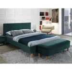 Postelja EAST . Moderna postelja EAST vam bo zagotovila miren spanec. Je elegantna in kvalitetno narejena, dobavljiva v zeleni barvi. Na voljo je v več