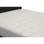 Postelja TINA . Udobna in kvalitetna postelja vam zagotavlja miren spanec. Je dvižna, ima velik predal za shranjevanje vaših stvari. Ležišče je vzmeteno.