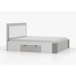 Postelja ZEUS . Postelja ZEUS je odlična postelja, primerna za vsako spalnico. Narejena je iz kvalitetne visokokakovostne laminirane plošče. Postelja ima