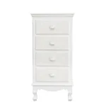 Predalnik CLORINE 4 v rustičnem slogu vas bo navdušil. Predalnik ima 4 predale. Dobavljiv je v beli barvi z dodanim motivom cvetic. Materijal: - MDF