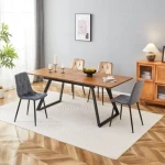 Raztegljiva jedilna miza ARLLO . Raztegljiva jedilna miza ARLLO je modernega dizajna. Mizna plošča je izdelana iz MDF- ja in kakovostnega furnirja v