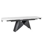 Raztegljiva jedilna miza ARMANO . Raztegljiva jedilna miza ARMANO je narejena do podrobnosti natančno. Očarali vas bodo njeni prefinjeno narejeni vzorci ter