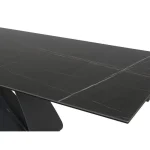 Raztegljiva jedilna miza DIJANA je modernega dizajna. Okvir je narejen iz kovine v črni mat barvi. Mizna plošča je narejena iz kaljenega stekla in