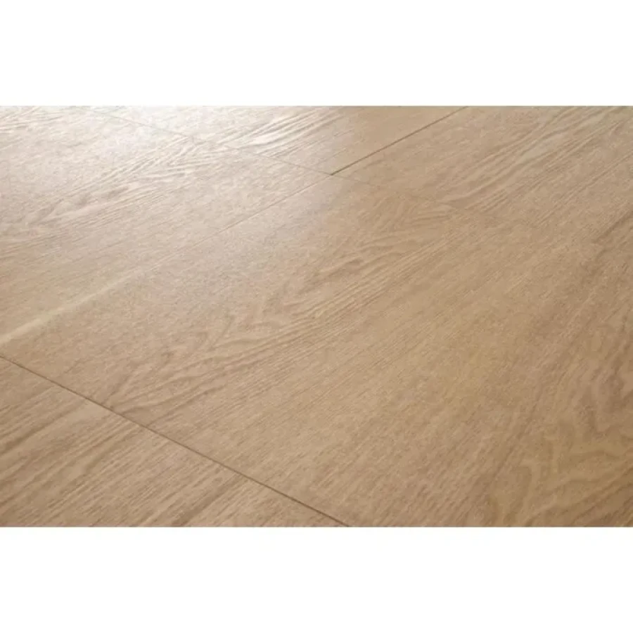 Raztegljiva jedilna miza FIJA . Raztegljiva jedilna miza FIJA, bo prinesla svežino in eleganco v vaš prostor. Narejena je iz kakovostnega naravnega furnirja