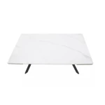 Raztegljiva jedilna miza IMPER . Raztegljiva jedilna miza IMPER je narejena do podrobnosti natančno. Očarali vas bodo njeni prefinjeno narejeni vzorci ter