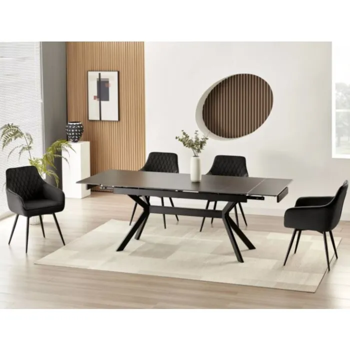 Raztegljiva jedilna miza IMPER 2 Raztegljiva jedilna miza IMPER 2 . Raztegljiva jedilna miza IMPER 2 je narejena do podrobnosti natančno. Očarali vas bodo njeni prefinjeno narejeni vzorci