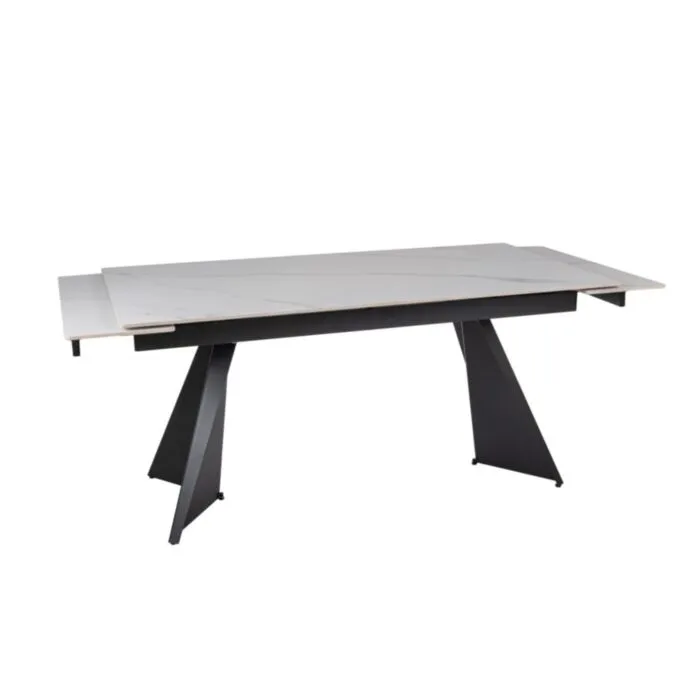 Raztegljiva jedilna miza LACONA Raztegljiva jedilna miza LACONA . Raztegljiva jedilna miza LACONA je narejena do podrobnosti natančno. Očarali vas bodo njeni prefinjeno narejeni vzorci ter