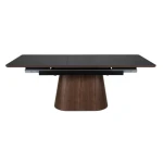 Raztegljiva jedilna miza MONAKO . Raztegljiva jedilna miza MONAKO je elegantna in moderna miza. Miza ima funkcijo raztezanja. Lahko jo imaste zloženo ali jo