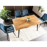 Raztegljiva jedilna miza RAS 120 2 . Raztegljiva jedilna miza RAS ima nenavadno, rahlo valovito obliko robov zgornjega dela ga razlikuje od ostalih izdelkov.