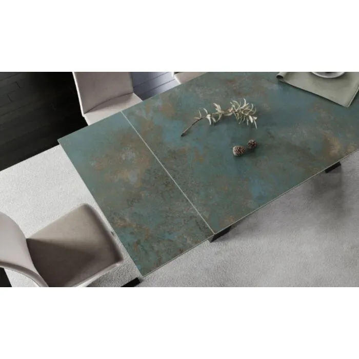 Raztegljiva jedilna miza SALVADOR 4 Raztegljiva jedilna miza SALVADOR 4 . Raztegljiva jedilna miza SALVADOR 4 predstavlja praktičnost in sodobni pristop k ureditvi jedilnega prostora. Mizna