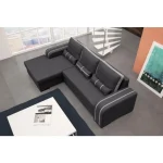 Sedežna garnitura PETER je zelo praktična in funkcionalna. Narejena je iz kvalitetnega blaga. Garnitura ima levi ali desni kot, katerega morate izbrati.