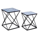 Set2 klubske mize NEAPOLIS K24 . Set 2 klubske mize NEAPOLIS K24 ima kovinski okvir in vrh iz MDF-ja s potiskanimi motivi. Mizice so različne velikosti. Imajo