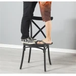 Stol ELEGANCE bel . Stol ELEGANCE bel je moderen stol izdelan iz polipropilena, kateremu so dodana steklena vlakna za še večjo trdnost. Stol je namenjen tako