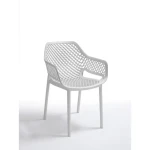 Stol RIO bel . Stol RIO v beli barvi, je moderen stol izdelan iz polipropilena, kateremu so dodana steklena vlakna za še večjo trdnost. Stol je namenjen tako