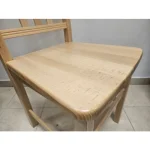 Stol SILVANA bukev masiva . Stol SILVANA bukev je eden izmed najbolj prodajnih stolov. Saj je klasičen in udoben stol kvalitetne izdelave. Izdelan je iz