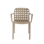 Stol SUZANA 2 . Stol SUZANA 2 nudi udobje, saj vključuje rokonaslone, ki zagotavljajo dodatno oporo med sedenjem. Na voljo je v dveh barvah. Narejen je iz