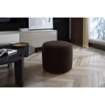 Tabure NAL . Tabure NAL je majhen, urejen okrogel dodatek za vašo spalnico, dnevno sobo ali predsobo. Dobavljiv je v široki paleti različnih barv. Sedež je