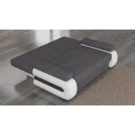 Trosed LIZA 3 . Trosed LIZA 3 je garnitura modernih linij. Je udobna in kvalitetna, saj je narejena iz trpežnega blaga in umetnega usnja. Raztegljiva je v