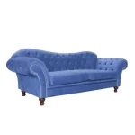 Trosed SAVA vas bo prepričal že s svojim elegantnim videzom. Narejen je iz kakovostnih materialov, ki zagotavljajo udobnost in kakovost. Nogice so narejene