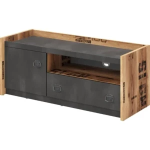 TV komoda FERGO . TV komoda FERGO je primerna za vsako dnevno sobo. Je unikatnega izgleda in modernih linij. Ima vrata in predal. Material: - Laminirana