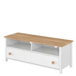 TV omara MOLLY . TV omarica MOLLY je omarica s predalom ter vdolbinami. Primerna je za vsako dnevno sobo, saj je univerzalnega dizajna. Material: - Laminirana