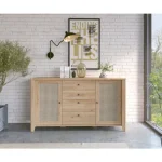 TV regal COCKA . TV regal COCKA je narejen iz kvalitetne laminirane plošče, debeline 16 - 22 mm. Vsebuje tempirano steklo ter LED osvetlitev. Noge so iz