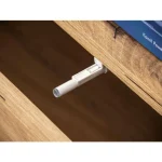 TV regal MORNAR je idealen za ljudi, ki cenijo preproste, funkcionalne in elegantne rešitve. Zaradi svojega preprostega dizajna in odlične barvne