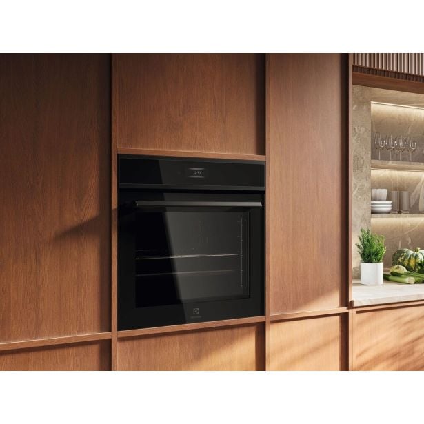 vgradna-pecica-electrolux-eoe8p39h-3544550-4 VGRADNA PEČICA ELECTROLUX EOE8P39H - slika 5