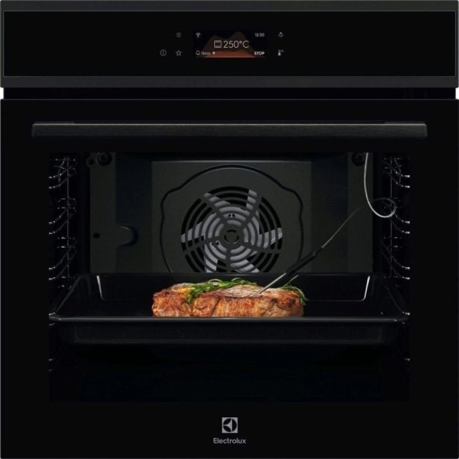 VGRADNA PEČICA ELECTROLUX EOE8P39H