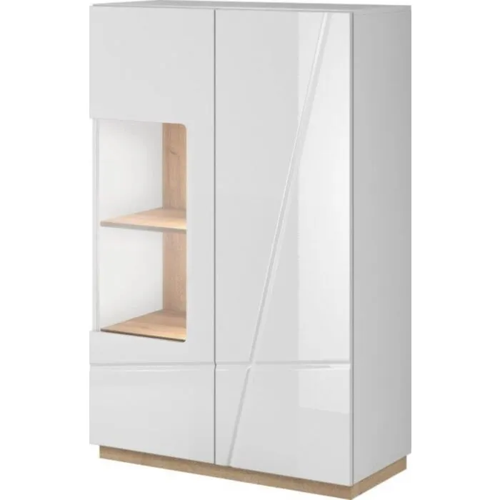 Vitrina FURY . Vitrina FURY je visoka in uporabna vitrina, primerna za vsak prostor. Ima moderne linije in mehanizem "PUSH TO OPEN". Ima tudi LED osvetlitev.