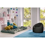 Vreča za sedenje ONDI . Vreča ONDI je primerna tako za večje kot za majnše otroke, nadomešča namreč lahko tudi stolček za hranjenje. Gre za priročen,