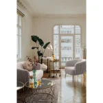 Vrtna mizica LOREN D60 . Vrtna mizica LOREN D60, je eleganten kos pohištva. Narejena je iz kovinskega okvirja ter marmornega vrha. S svojo barvo in obliko, da