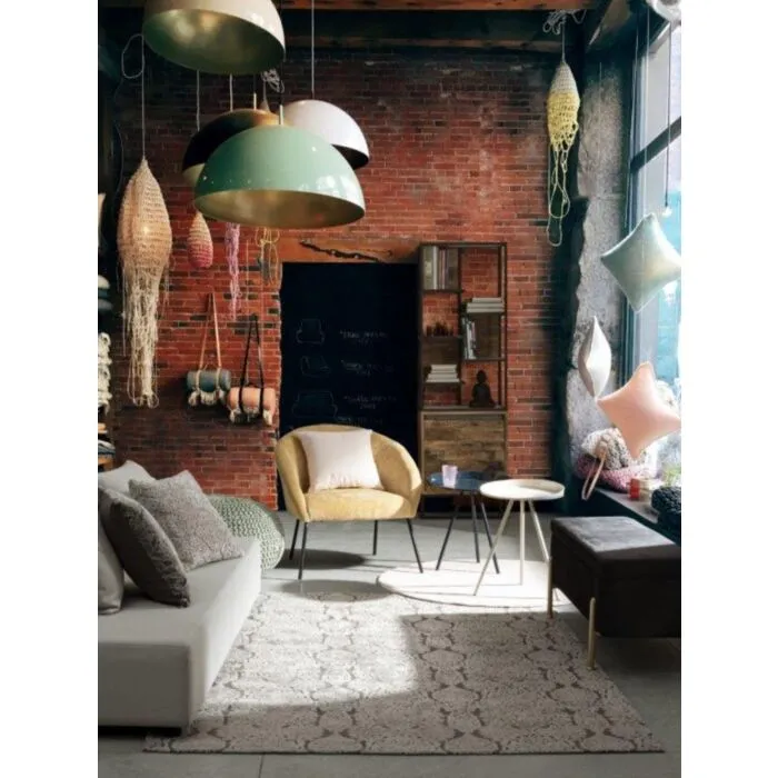 Vrtna zofa PIPER bež Vrtna zofa PIPER bež . Vrtna zofa PIPER je sestavljena iz aluminijastega okvirja, naslonjali imata kovinsko ogrodje. Blazini sta oblečeni v odstranljivo