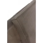 Vrtni ležalnik TAYLOR . Vrtni ležalnik TAYLOR tobacco ima aluminjasto konstrukcijo, prašno barvan (poliester). Sedež in hrbet sta iz tekstilena, okovje je